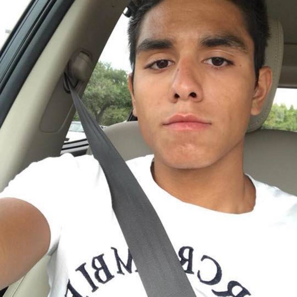 Meet your Posher, Yoel